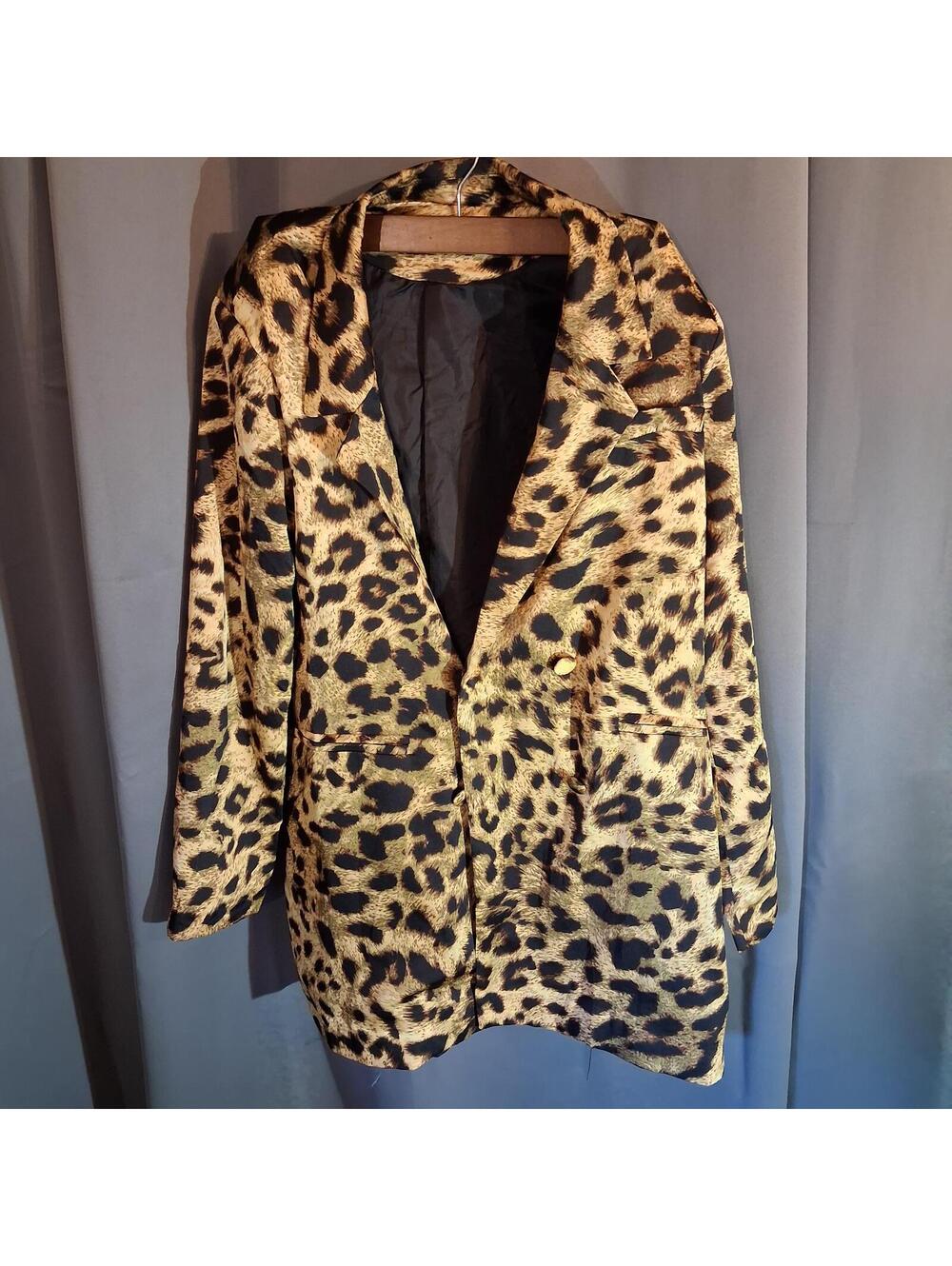 Missguided Petite Leopard Print Blazer Jacket